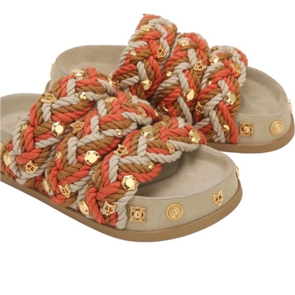 Women's Multicolor Embellished Slide Sandals - Picture 5 of 8